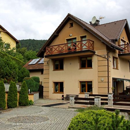 Отель Dom W Gorach "Tresna" Экстерьер фото